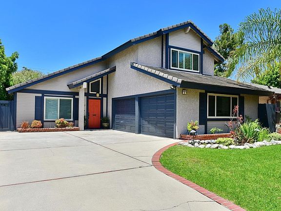 2nd image of 609 N Sunnyslope Ave