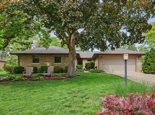 1406 Maywood Dr, Champaign, IL 61821