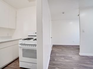 Cajon Cottages, El Cajon, CA 92020