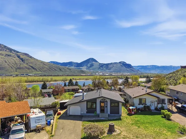 2177 Community Pl, Kamloops, BC V2B 7Y6