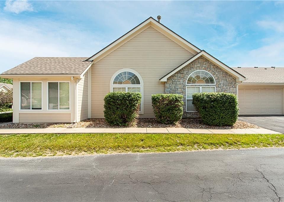 6117 NE Kensington Dr, Lees Summit, MO 64064 Zillow