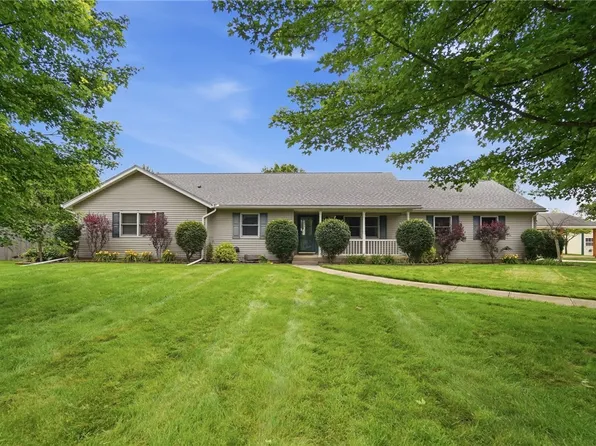 1700 W Sparrow Rd, Springfield, OH 45502
