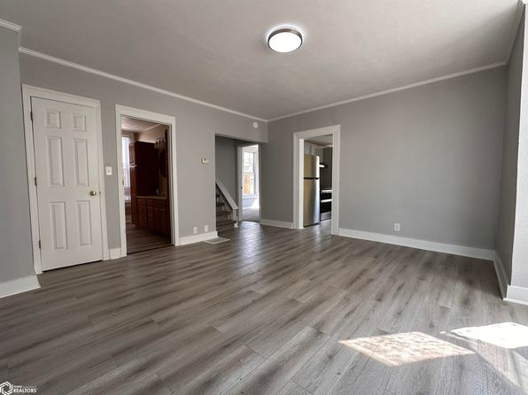 1708 Orchard St, Burlington, IA 52601