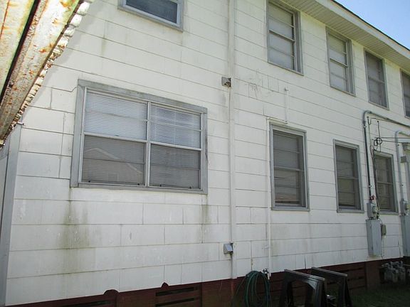 3rd image of 6235-37 Pasteur Blvd