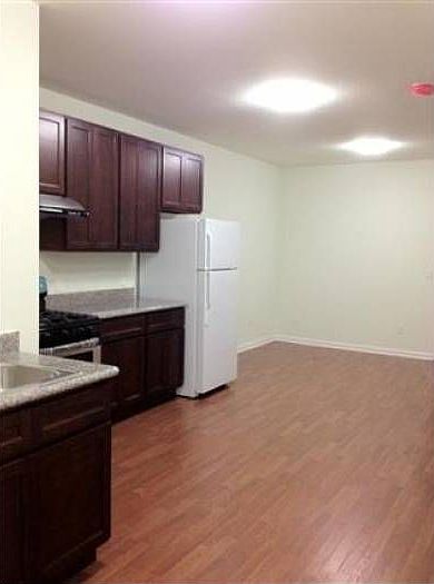 Kitchen & Living Room