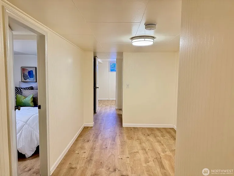 2907 S McClellan St — Photo 14