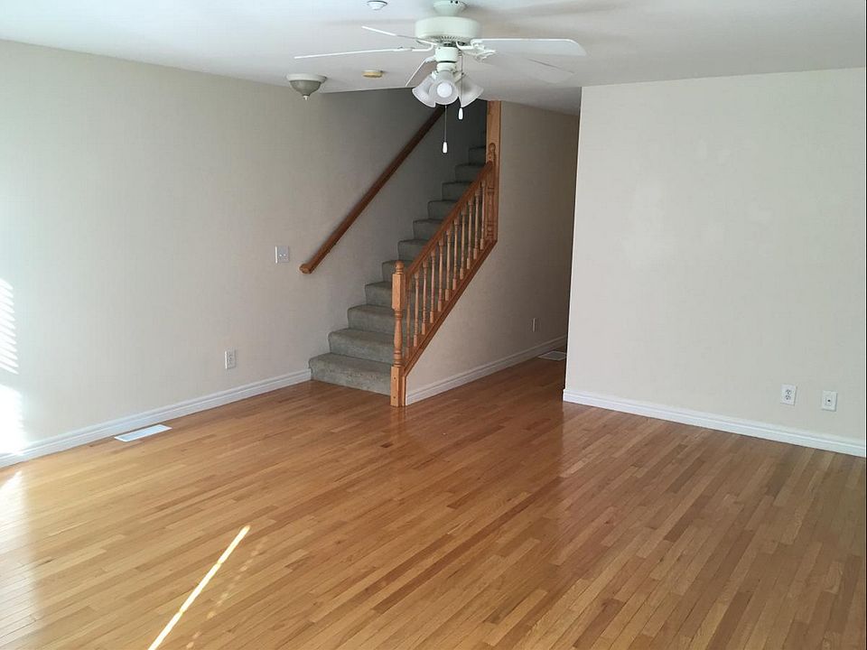1st image of 24 Chandler Ct #B