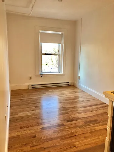 1077 Beacon St #12 Photo 1