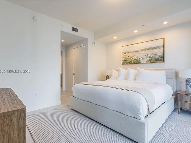 77 SE 5th St #2602 — Photo 23