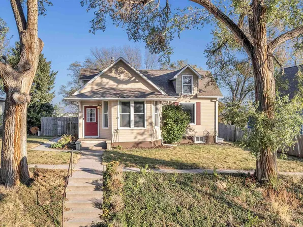 2833 N 205th St, Elkhorn, NE 68022