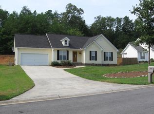 33 Covered Springs Dr NE, Rome, GA 30165