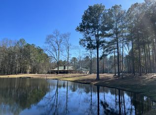 57 Norris Ln, Collins, MS 39428