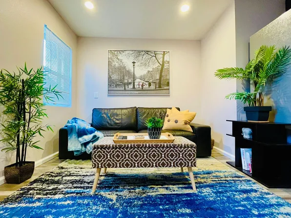 1051 Columbus Dr #2, Milpitas, CA 95035