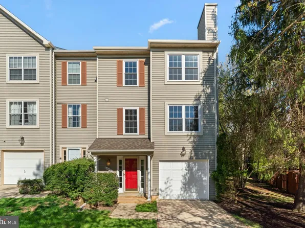12239 Green Meadow Dr, Columbia, MD 21044