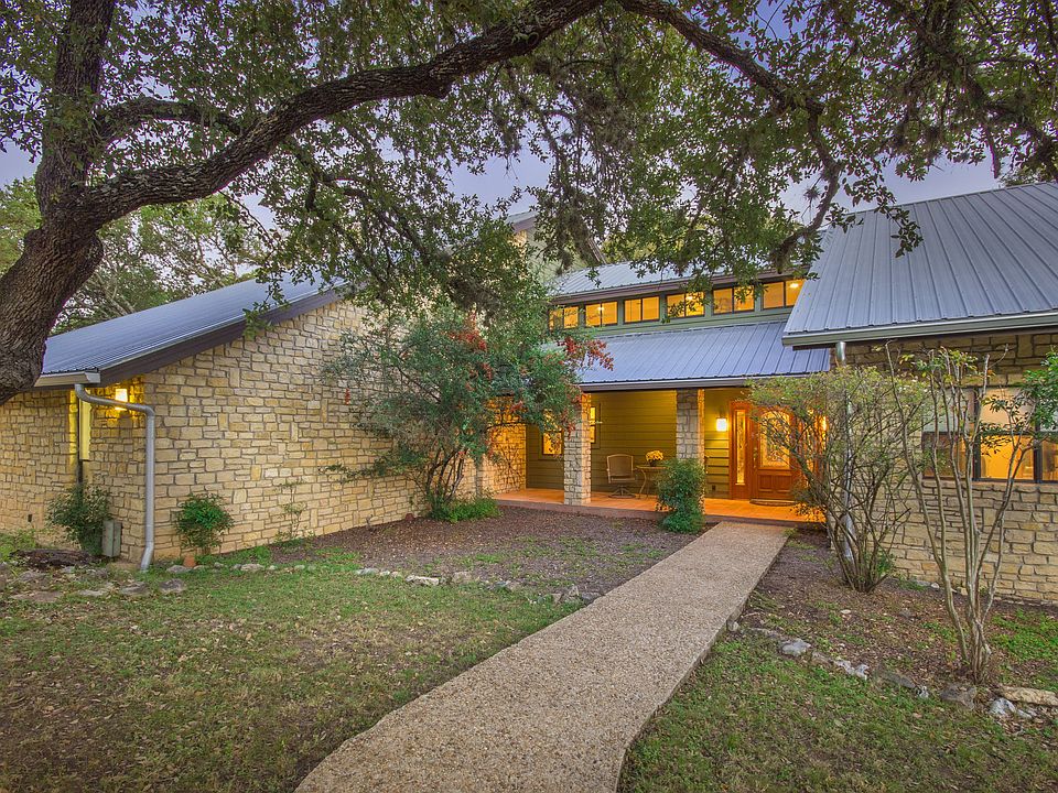 1st image of 7 Shady Grove Ln