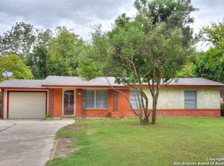 143 Mountridge Dr, San Antonio, TX 78228