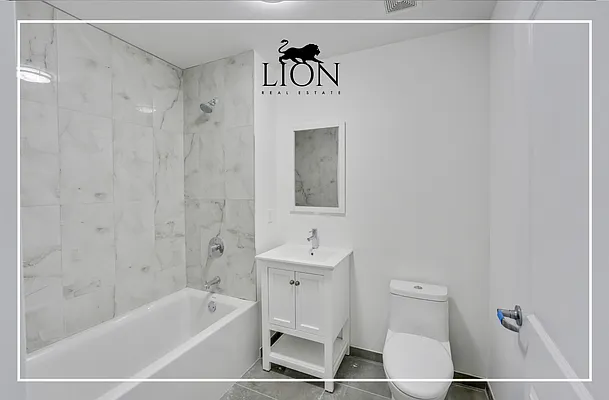 Rented by The Lion Real Estate | media 20