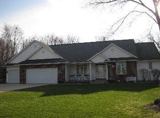 2508 River Run Ct, Cedar Rapids, IA