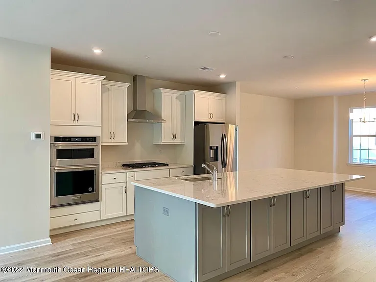 102 Arose Ln — Photo 4
