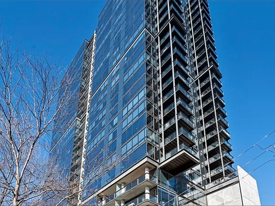 1st image of 860 W Blackhawk St Unit 2305