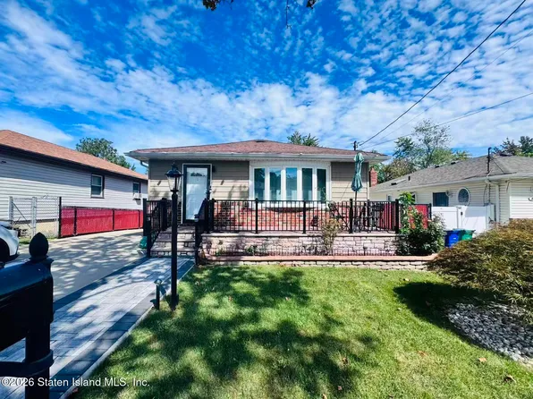 29 Peter Ave, Staten Island, NY 10306