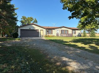 2077 N Kirk Rd, Akron, MI 48733