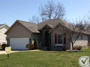 921 Sunburst Rd, Jackson, MI 49203