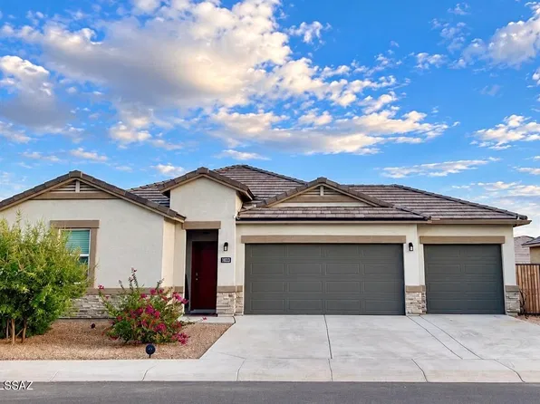 1033 W Beacon Dr, Casa Grande, AZ 85122