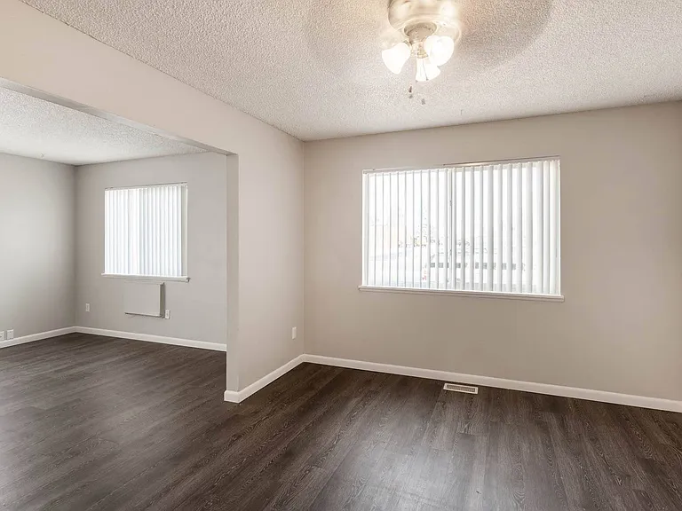 Aspen Townhomes — Photo 23