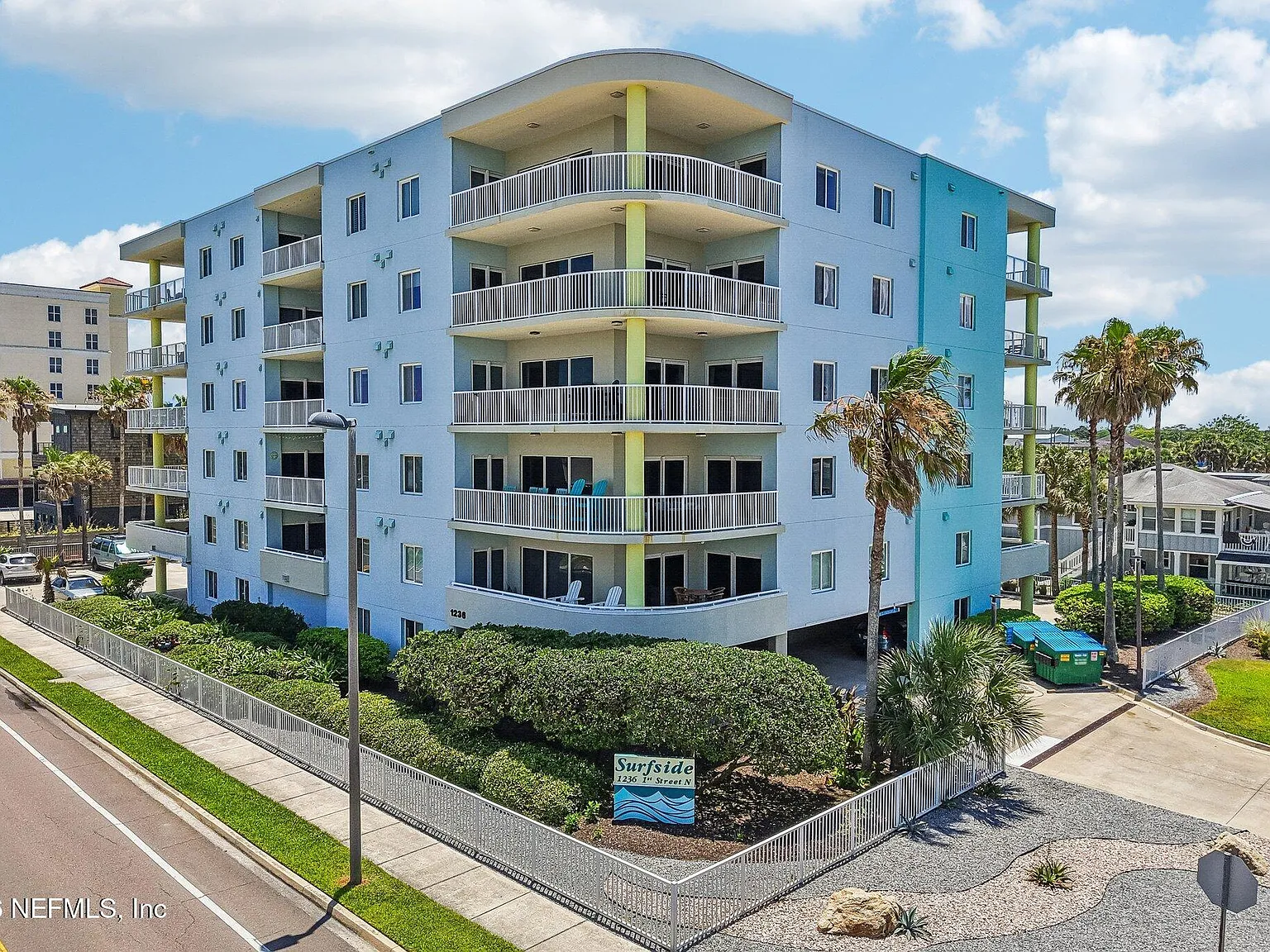 2 bed, 2.0 bath, 1730 sqft, $4,200 — Photo 2