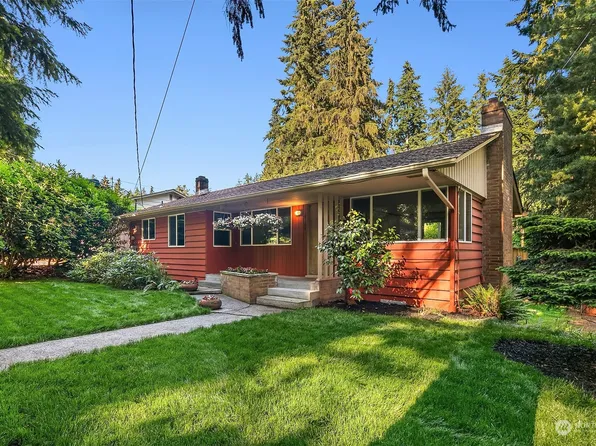 18108 Dayton Avenue N, Shoreline, WA 98133