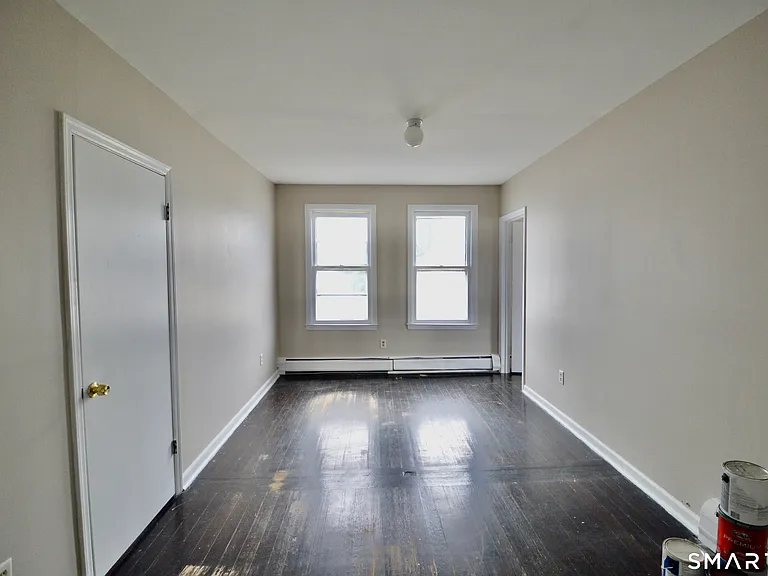 2343 Barnum Ave #B — Photo 14