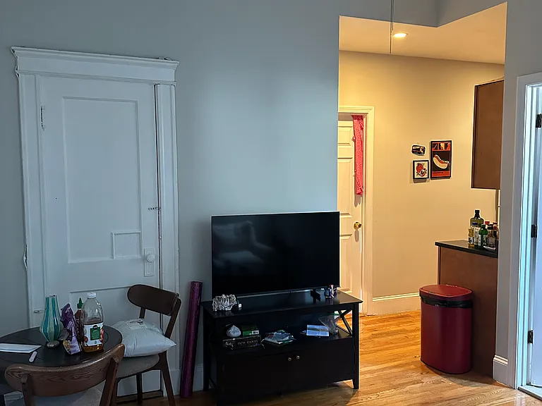 1193 Commonwealth Ave #24 — Photo 2