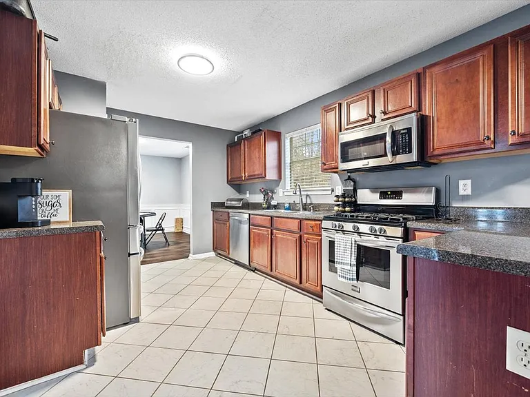 6876 Foxfire Pl — Photo 9