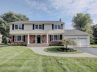 36 Stonehenge Dr, Ocean, NJ