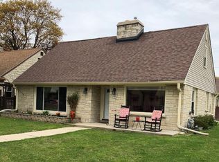 2722 N 90th St, Milwaukee, WI 53222