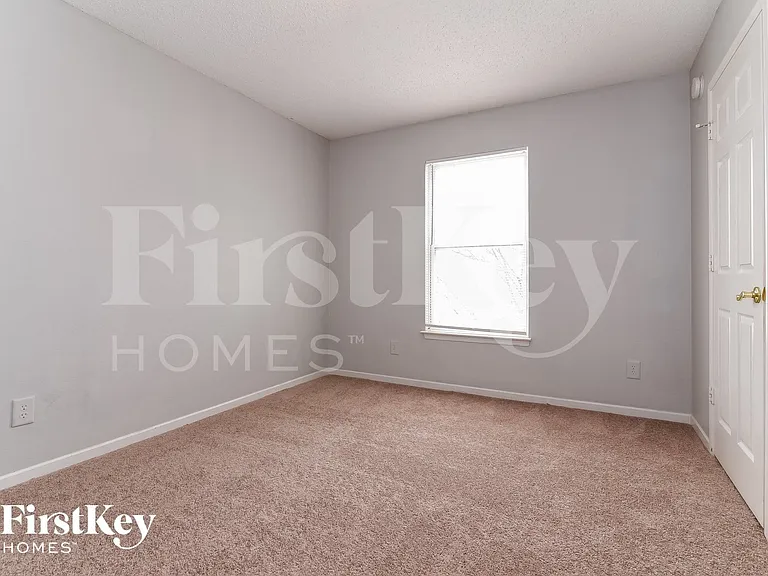 7915 Caraway Pl — Photo 9