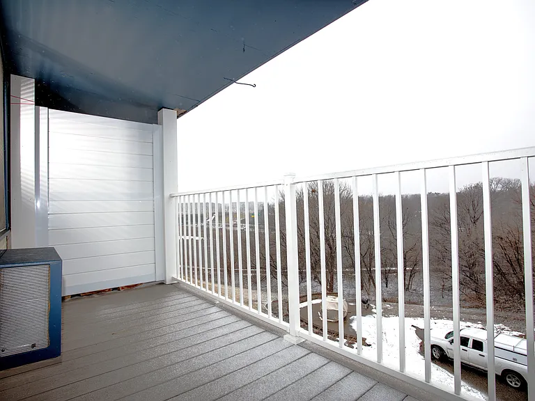 Brittany Apartments — Photo 21