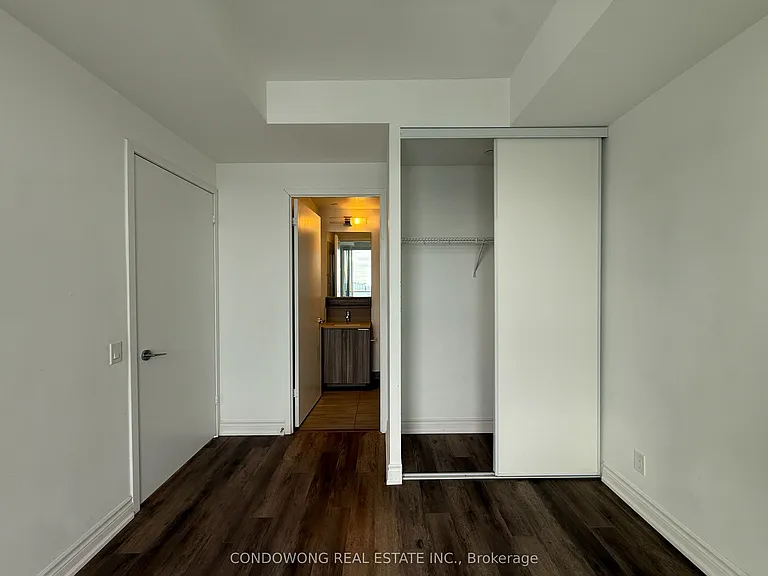 5 Buttermill Ave #2606 — Photo 5