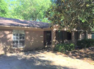 1566 Lowery Ln, Jackson, MS 39209