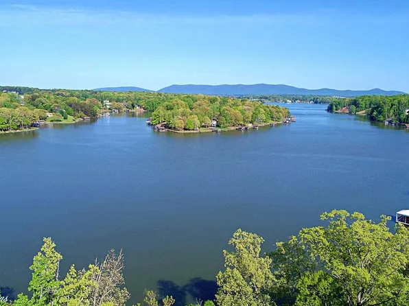 137 Blue Heron Dr Lot 15A, Wirtz, VA 24184