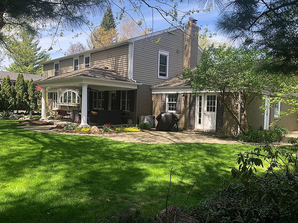 1st image of 786 N Shady Hollow Cir