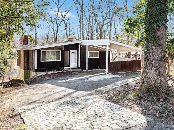 25 Woodland Road, Pleasantville, NY 10570