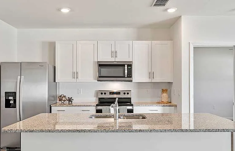Peace River Landing Rental Homes — Photo 14