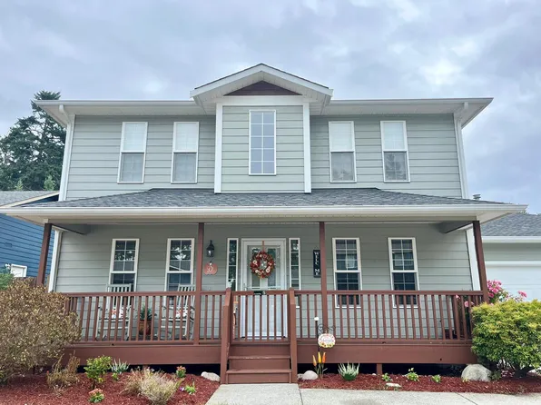 2178 SW Rosario Pl, Oak Harbor, WA 98277