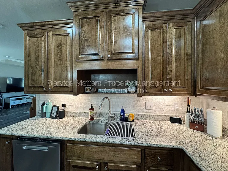 5337 Parkside Dr — Photo 11