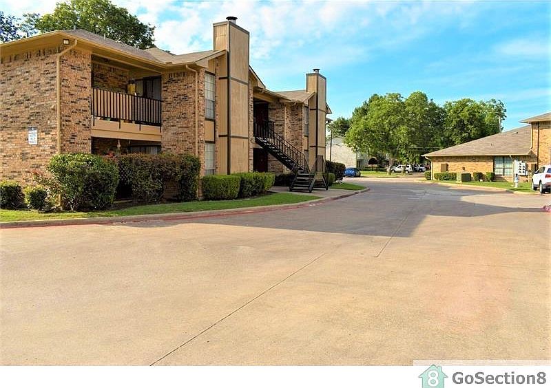 cranford place apartments garland tx zillow