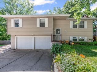 9509 NW 59th Ter, Parkville, MO 64152