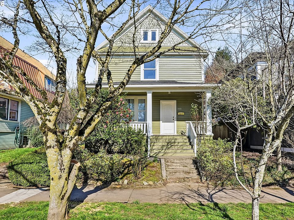 1st image of 3923 SE Main St