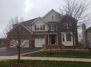 2004 Amelia Ln, Hoffman Estates, IL 60192